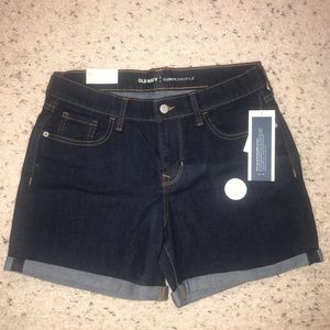 Old Navy: Curvy Profile Jean Shorts
